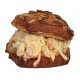 4 minibocadillos o montaditos de ensaladilla de cangrejo casera